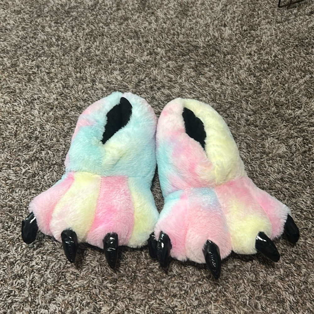Any size claw tie-dye slippers